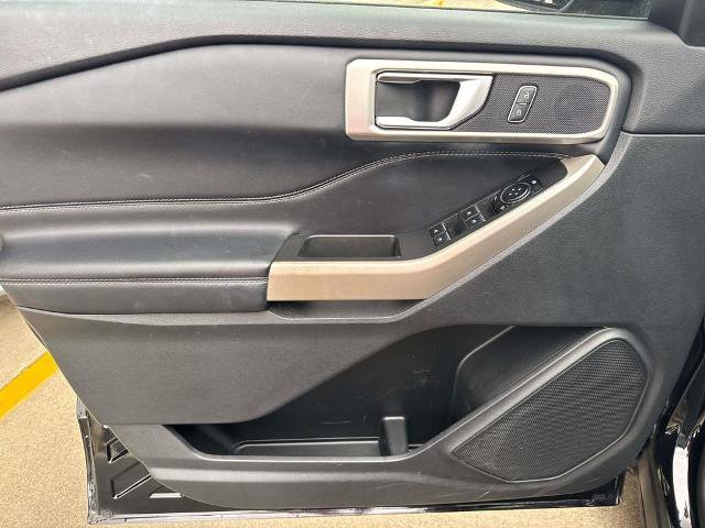 Certified 2023 Ford Explorer XLT w/ Equipment Group 202A RWD image 20