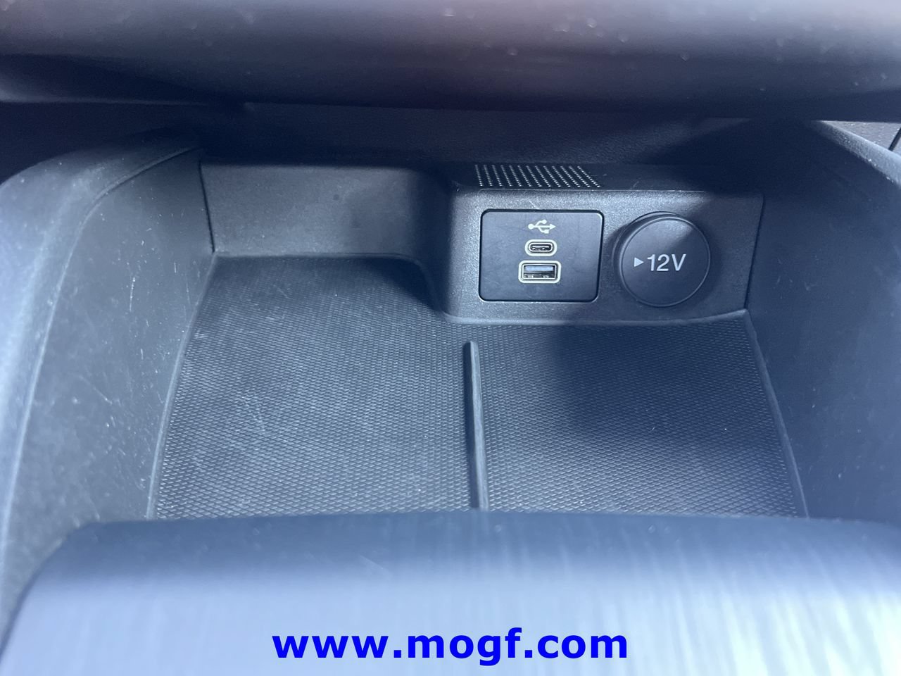 Certified 2025 Ford Escape ST-Line FWD image 10