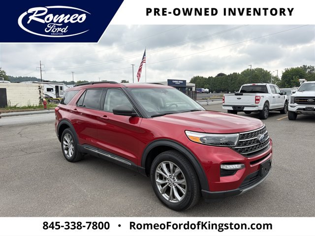 Certified 2023 Ford Explorer XLT w/ Equipment Group 202A AWD/4WD image 3
