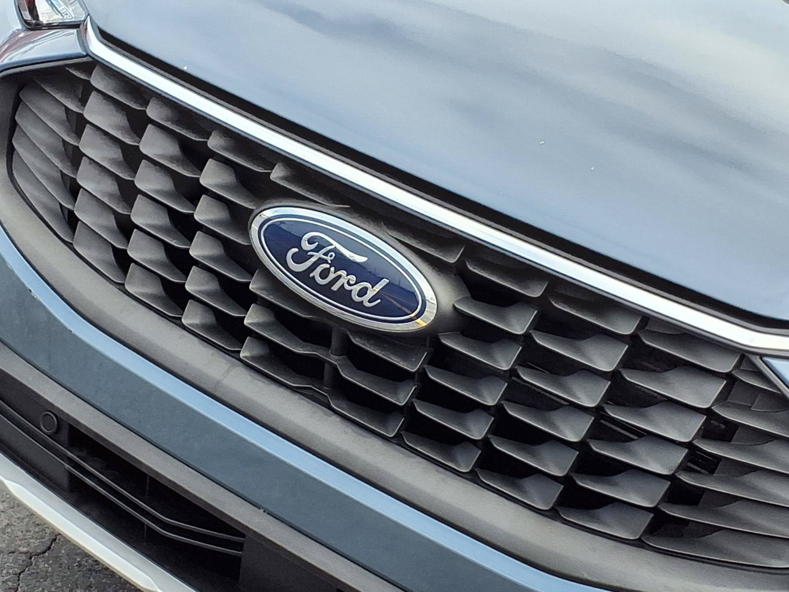 Certified 2024 Ford Escape Active AWD/4WD image 33