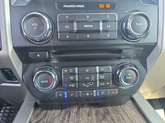 Certified 2017 Ford F250 Lariat w/ Chrome Package AWD/4WD image 19