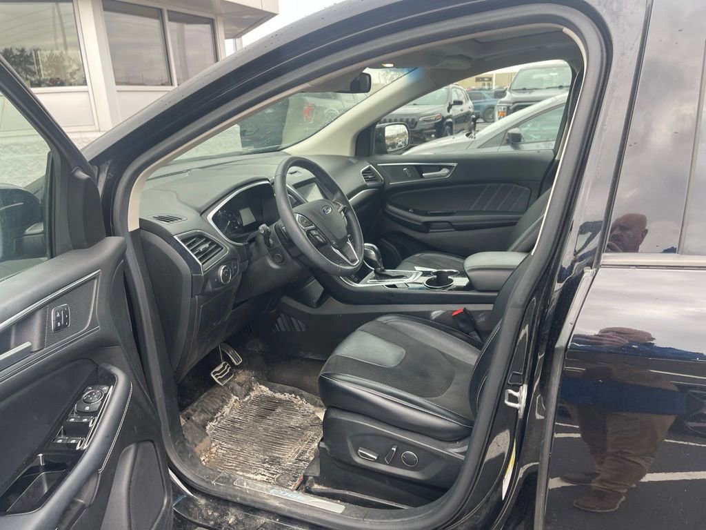 Certified 2018 Ford Edge Sport w/ Equipment Group 401A image 11