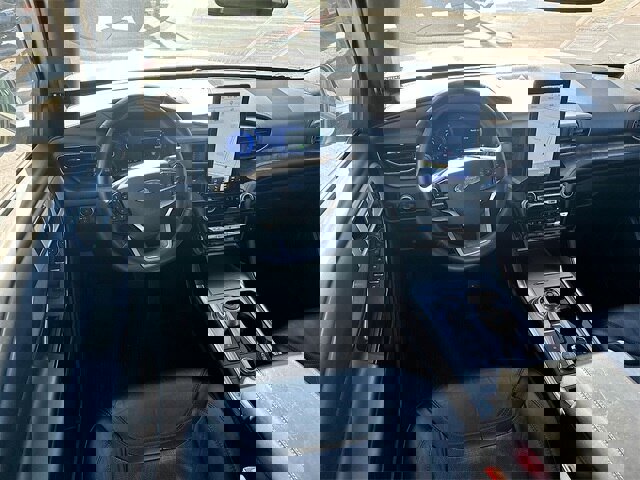 Certified 2022 Ford Explorer Platinum w/ Technology Package image 24