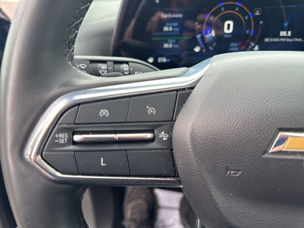 Used 2025 Chevrolet Equinox LT w/ Safety and Technology Package image 19