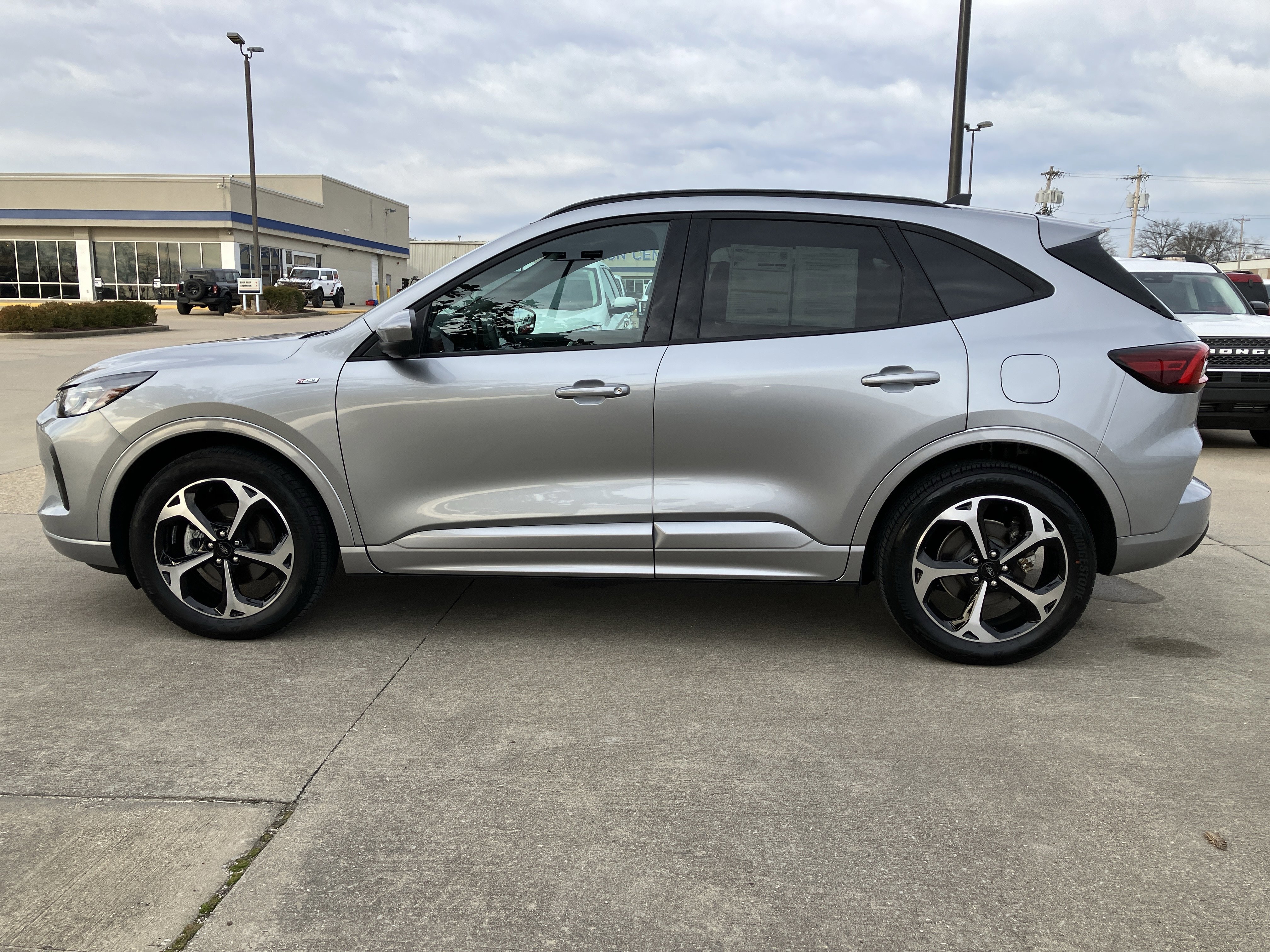 Certified 2023 Ford Escape ST-Line Select w/ Tech Pack #2 video 2