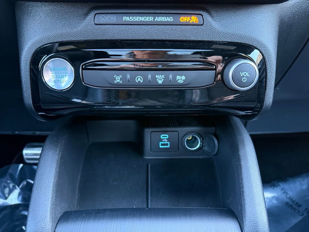 Certified 2023 Ford Escape ST-Line w/ Tech Pack #1 image 16