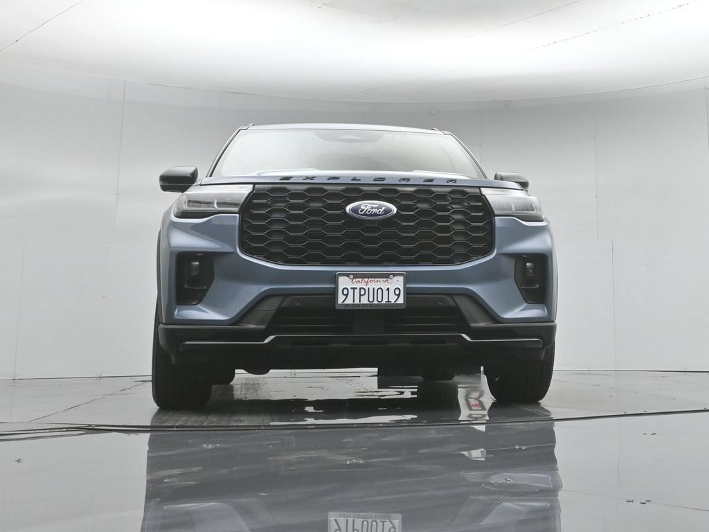 Certified 2025 Ford Explorer ST-Line w/ Premium Package RWD image 49