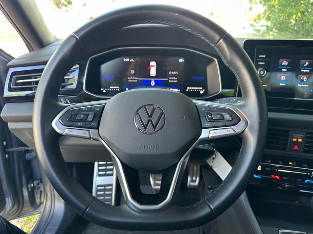 Used 2025 Volkswagen Jetta Sport FWD image 19