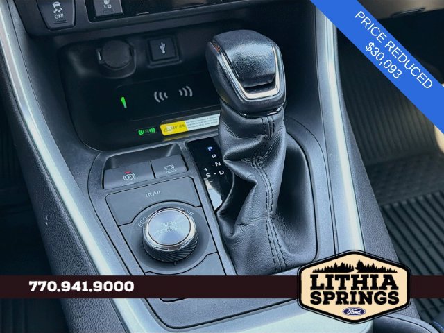 Used 2022 Toyota RAV4 XSE AWD/4WD image 28