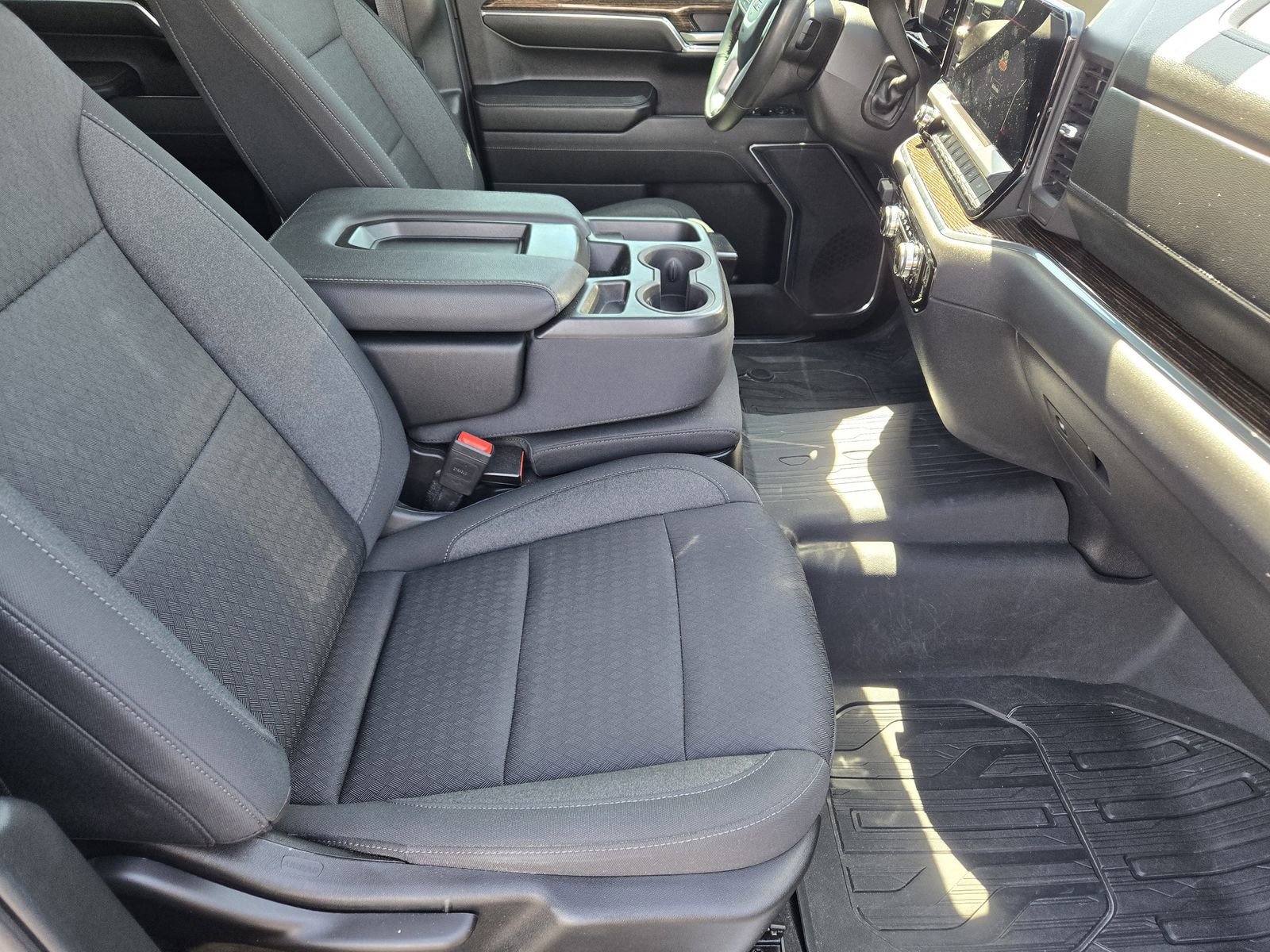 Used 2023 GMC Sierra 1500 SLE image 12