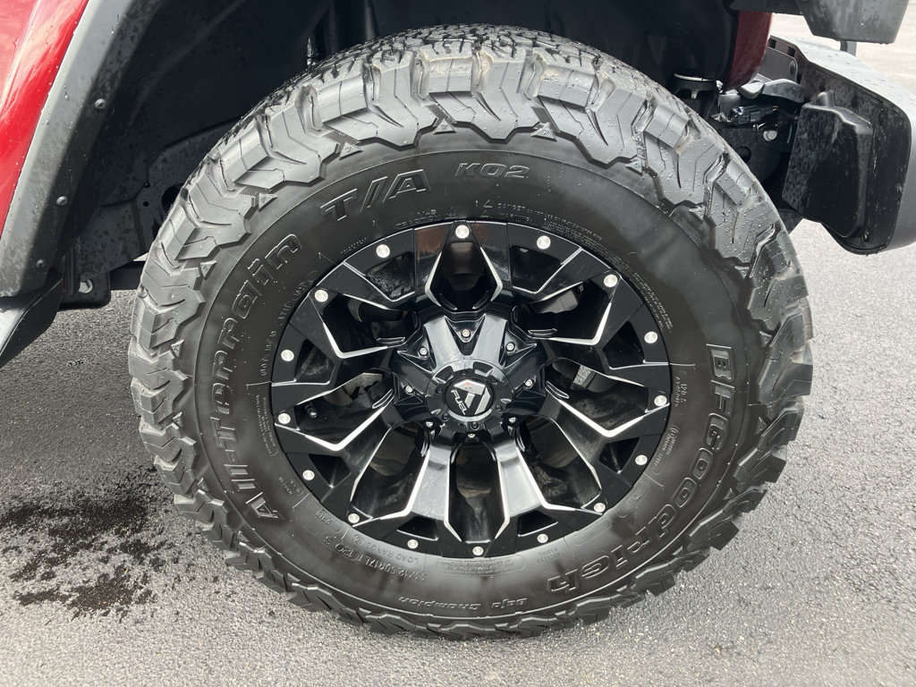 Used 2021 Jeep Wrangler Unlimited Sahara AWD/4WD image 10
