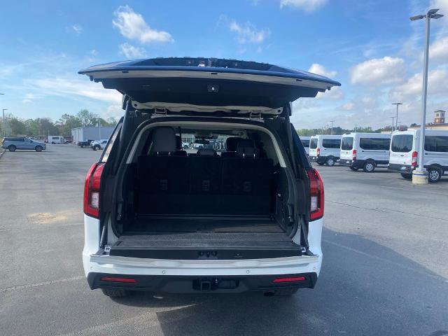 Certified 2025 Ford Expedition Active AWD/4WD image 10