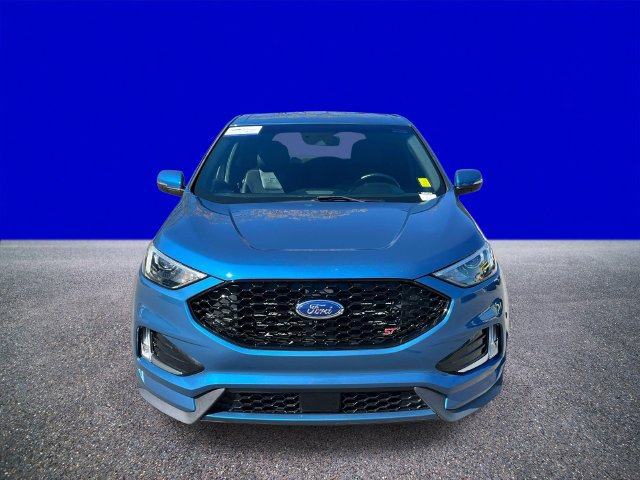 Certified 2019 Ford Edge ST w/ Cold Weather Package AWD/4WD image 8