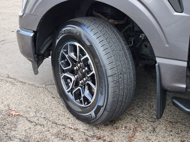 Certified 2022 Ford F150 XLT w/ Equipment Group 302A High image 32