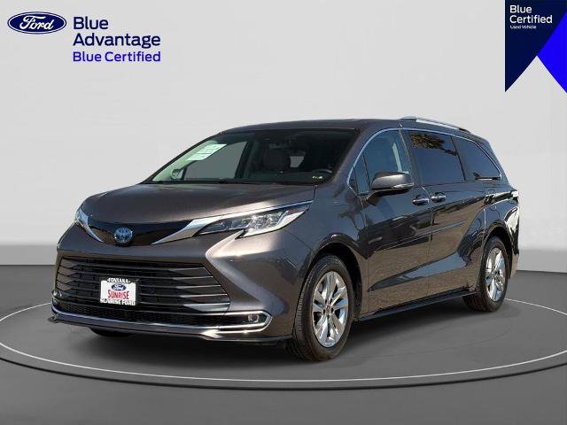 Used 2022 Toyota Sienna Limited AWD/4WD image 1