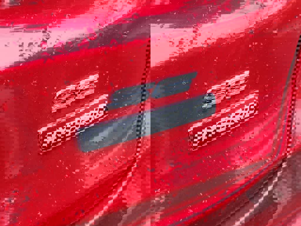 Certified 2020 Ford Fusion SE image 6