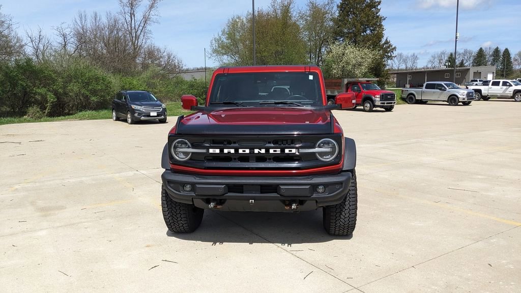 Certified 2022 Ford Bronco Outer Banks w/ Sasquatch Package AWD/4WD image 8