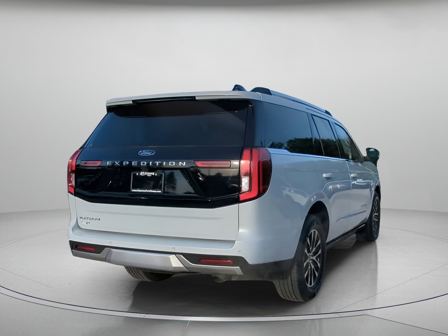 Certified 2025 Ford Expedition Platinum AWD/4WD image 26
