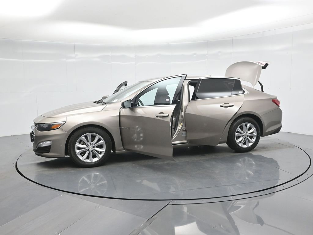 Used 2022 Chevrolet Malibu LT image 56