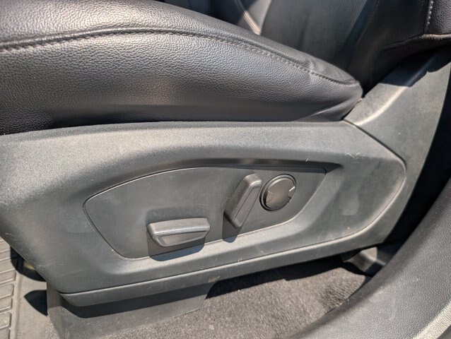 Certified 2021 Ford Explorer Limited w/ Equipment Group 301A RWD image 9