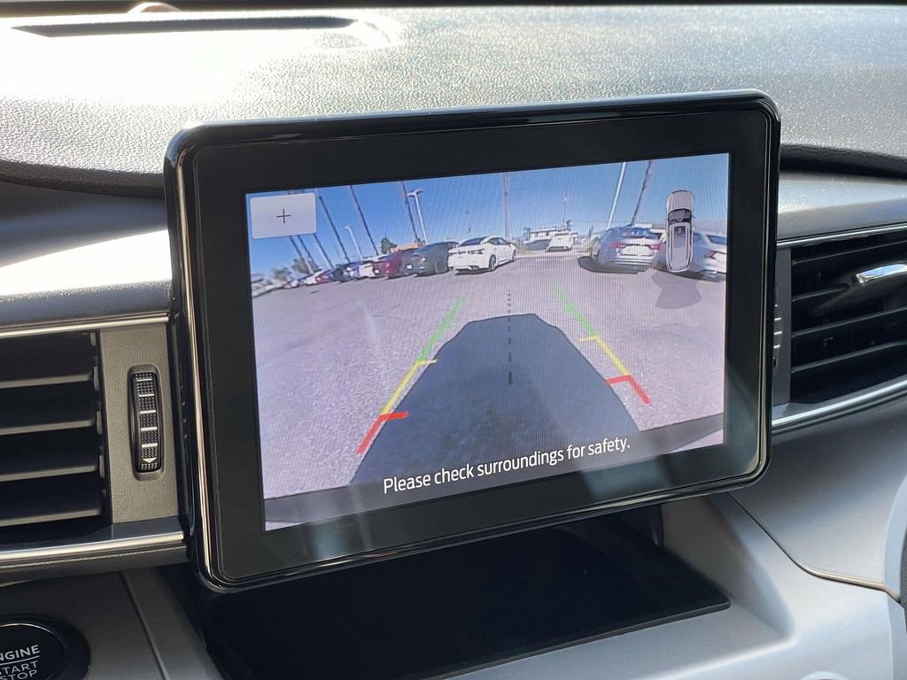 Certified 2022 Ford Explorer XLT w/ Equipment Group 202A image 14