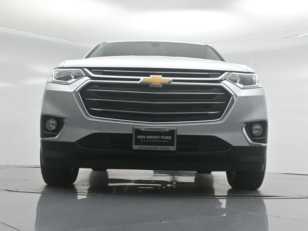 Used 2021 Chevrolet Traverse LT image 30