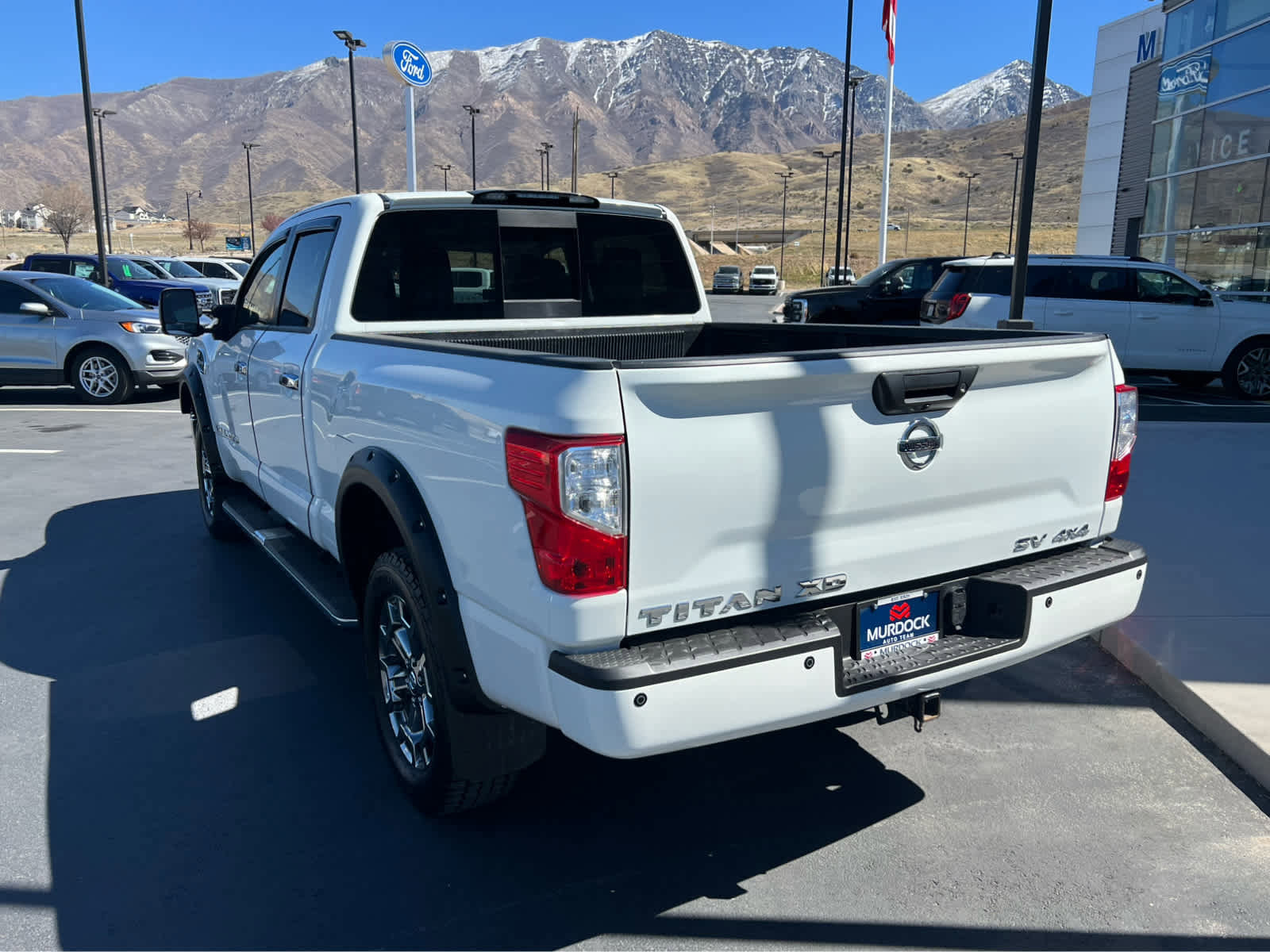 Used 2017 Nissan Titan SV image 10