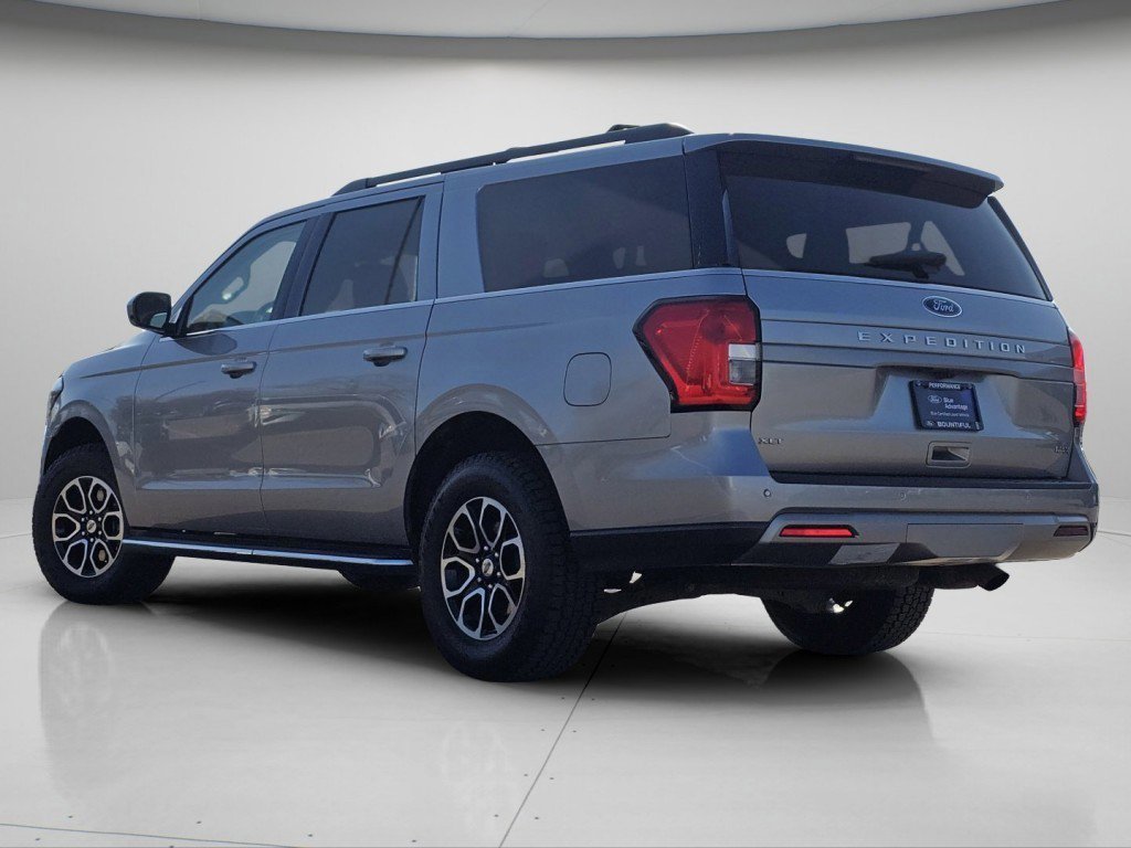 Certified 2023 Ford Expedition Max XLT image 6