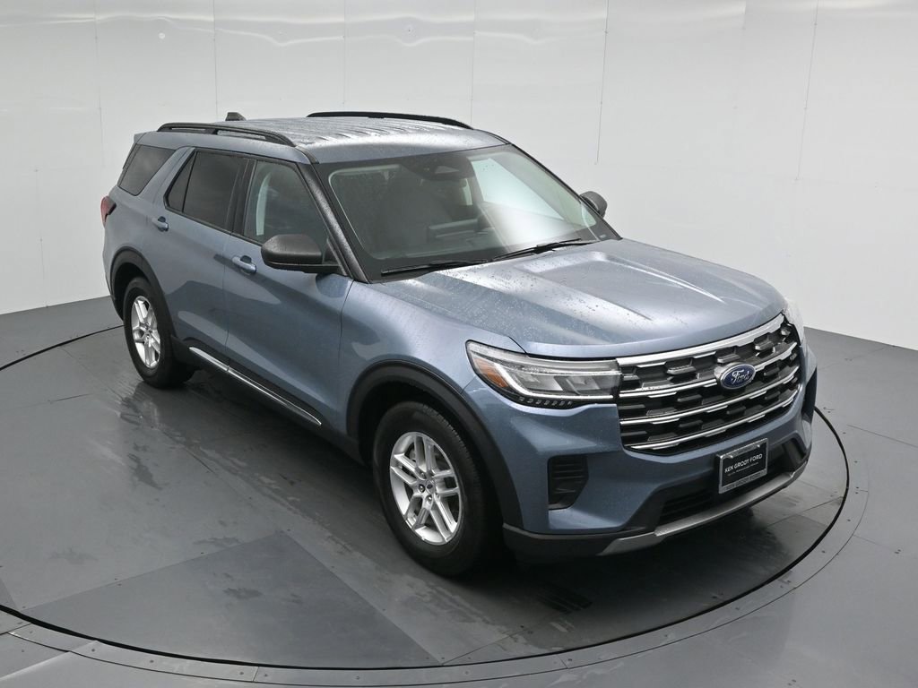 Certified 2025 Ford Explorer Active image 39