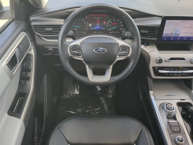 Certified 2023 Ford Explorer XLT w/ Equipment Group 202A AWD/4WD image 16