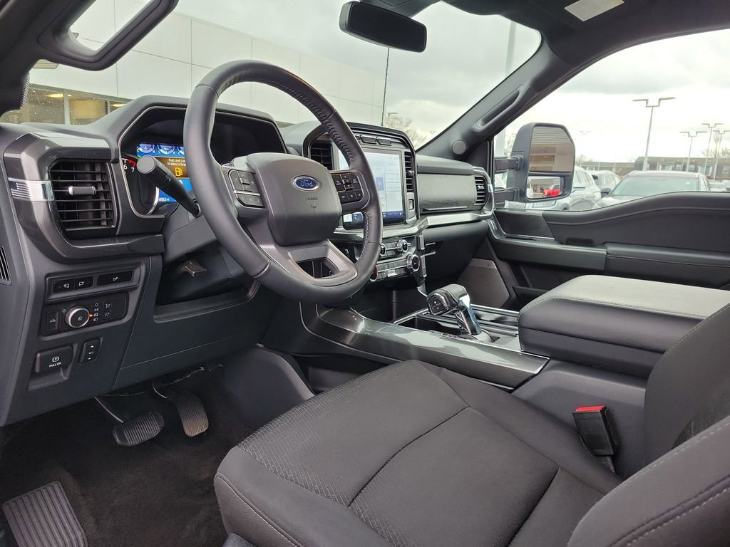 Certified 2022 Ford F150 XLT w/ Equipment Group 302A High image 20