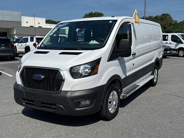 Certified 2025 Ford Transit 250 Low Roof w/ Exterior Upgrade Package RWD image 3