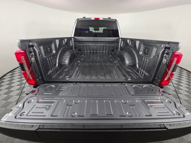 Certified 2025 Ford F350 Lariat w/ FX4 Off-Road Package image 16