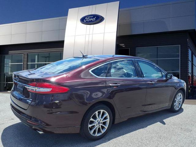 Certified 2017 Ford Fusion SE w/ Fusion SE Technology Package FWD image 2