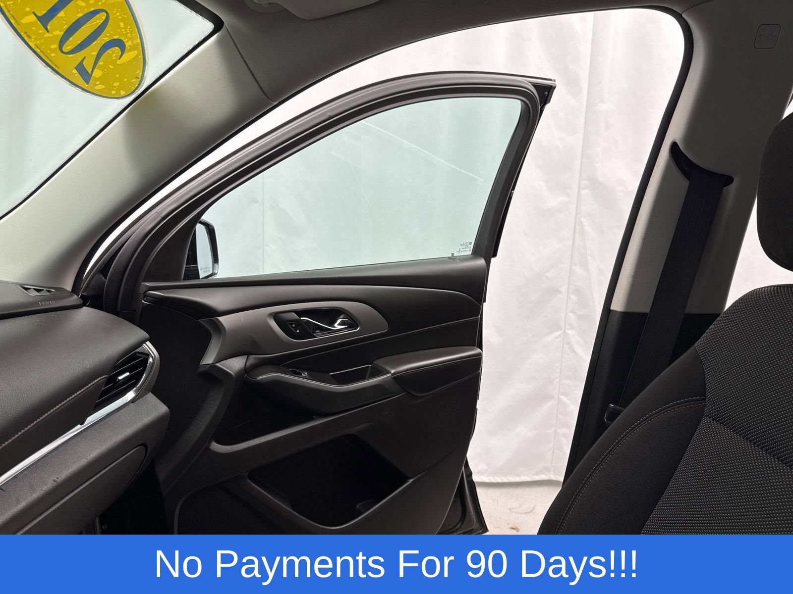 Used 2018 Chevrolet Traverse LT image 21