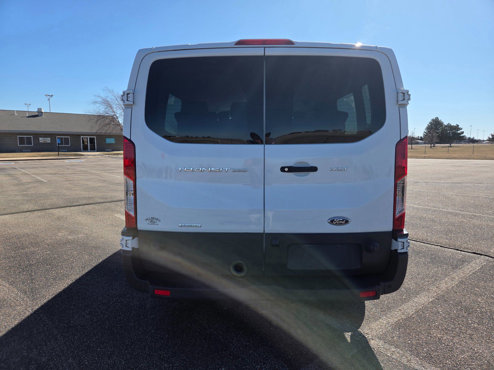 Certified 2018 Ford Transit 350 XLT image 3