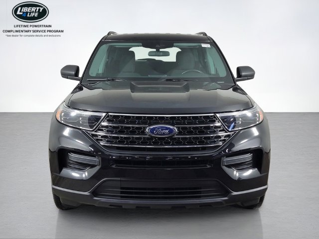 Certified 2021 Ford Explorer XLT w/ Class III Trailer Tow Package AWD/4WD image 9