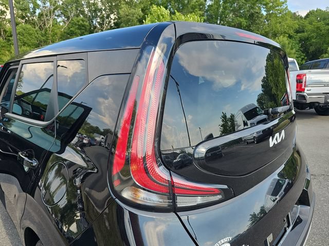 Used 2024 Kia Soul S FWD image 32