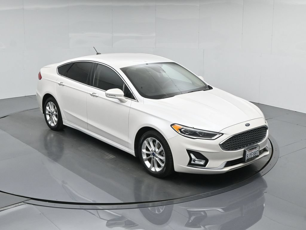 Certified 2019 Ford Fusion Energi Titanium FWD image 41