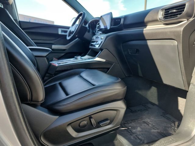 Certified 2023 Ford Explorer XLT w/ Equipment Group 202A image 23