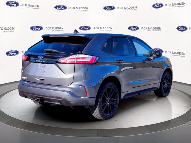 Certified 2023 Ford Edge ST-Line w/ Class II Trailer Tow Package AWD/4WD image 5