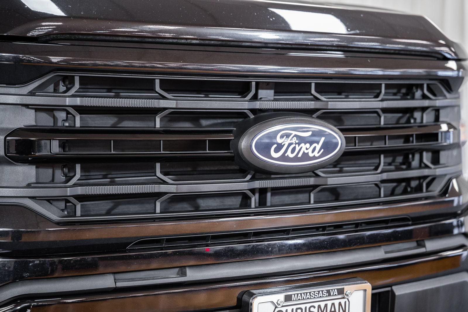 Certified 2025 Ford F150 XLT w/ Equipment Group 301A Standard AWD/4WD image 11
