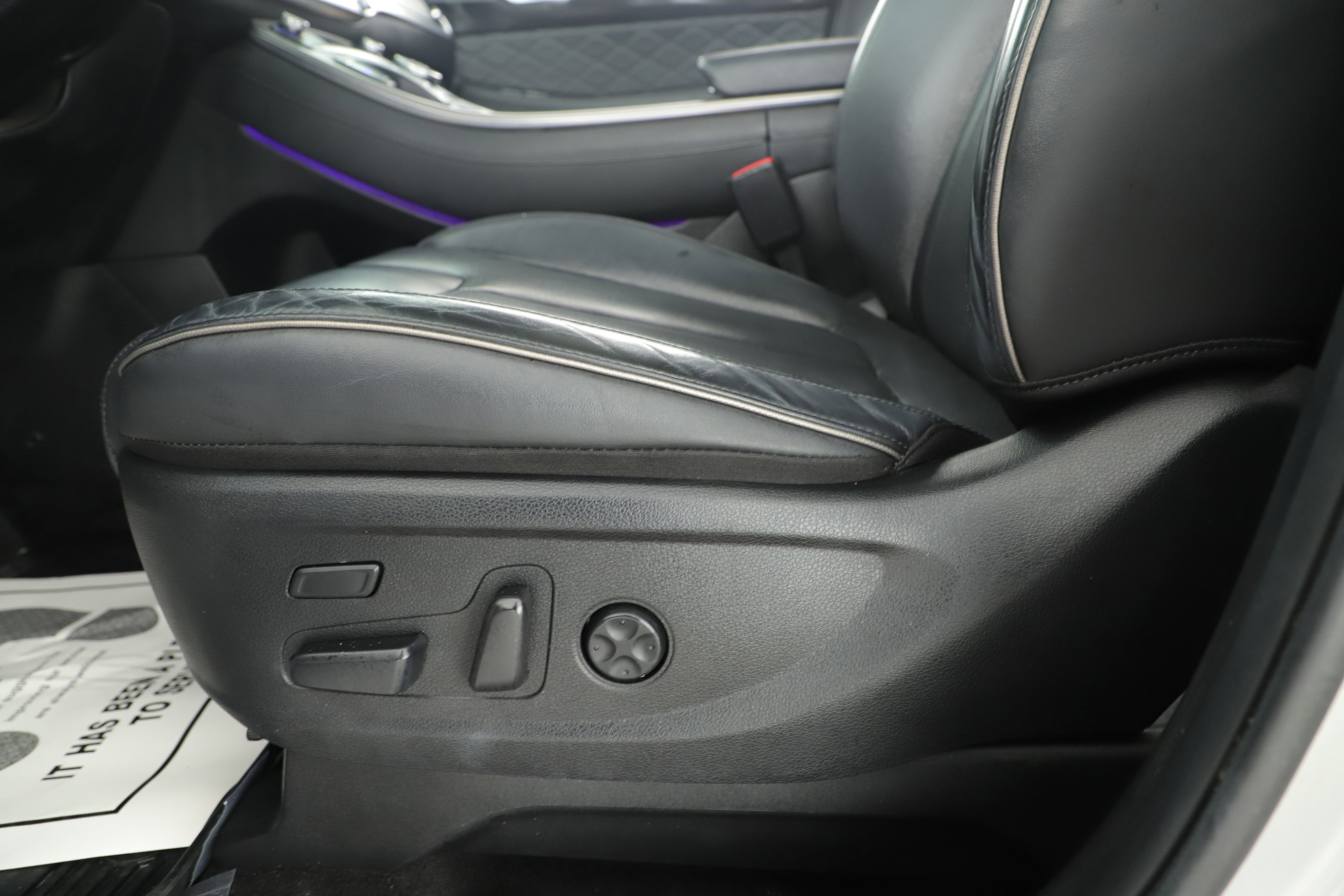 Used 2022 Hyundai Palisade Calligraphy w/ Winter Package image 10