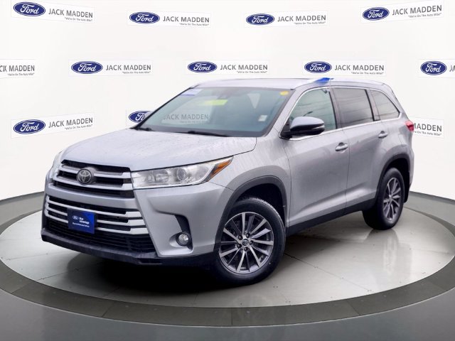 Used 2019 Toyota Highlander XLE