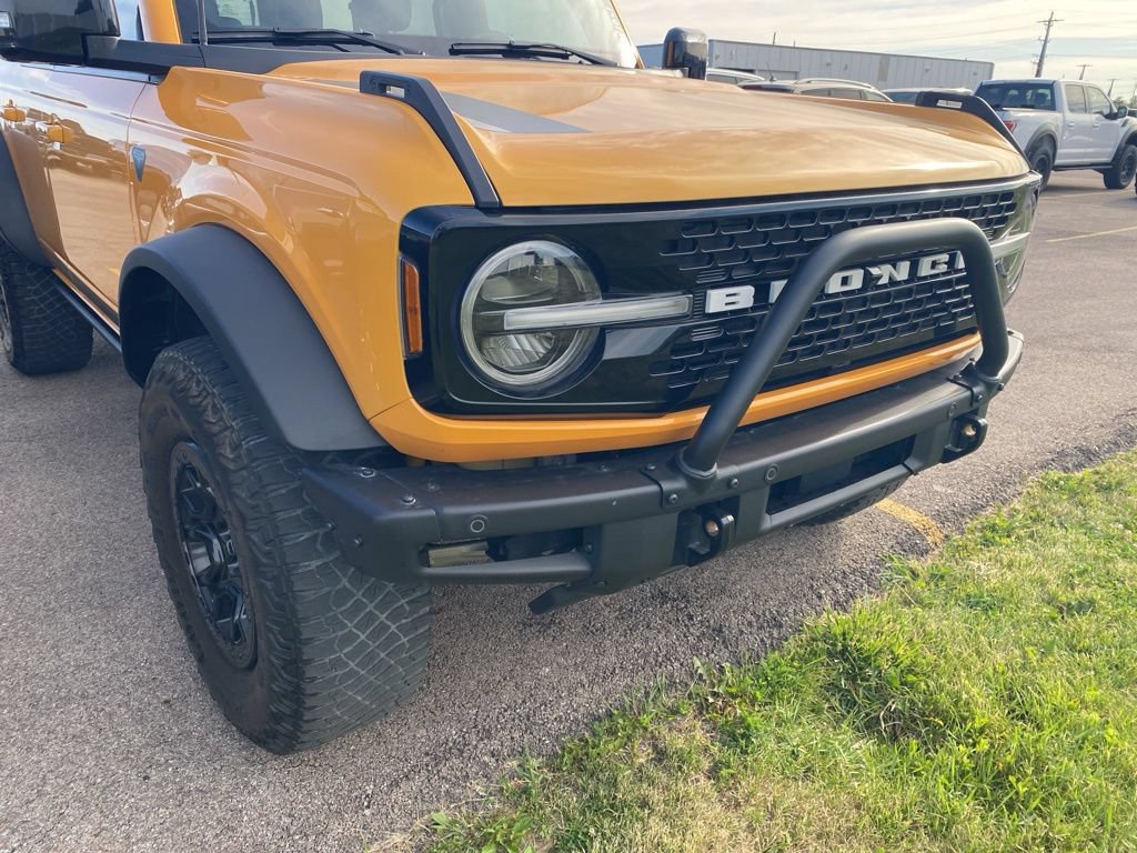 Certified 2021 Ford Bronco First Edition AWD/4WD image 3