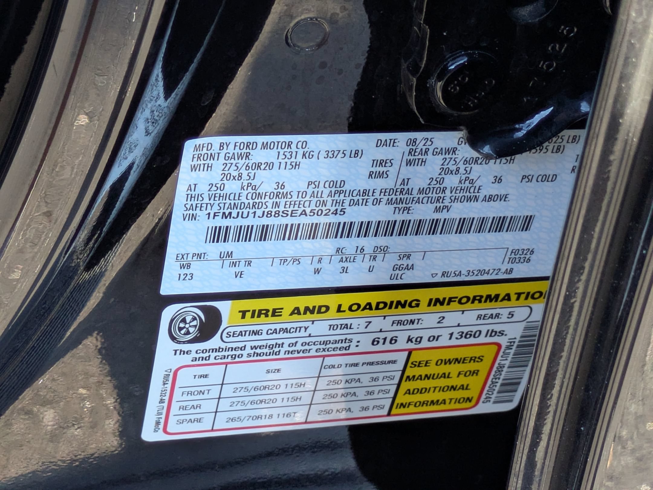 Certified 2025 Ford Expedition Active AWD/4WD image 41