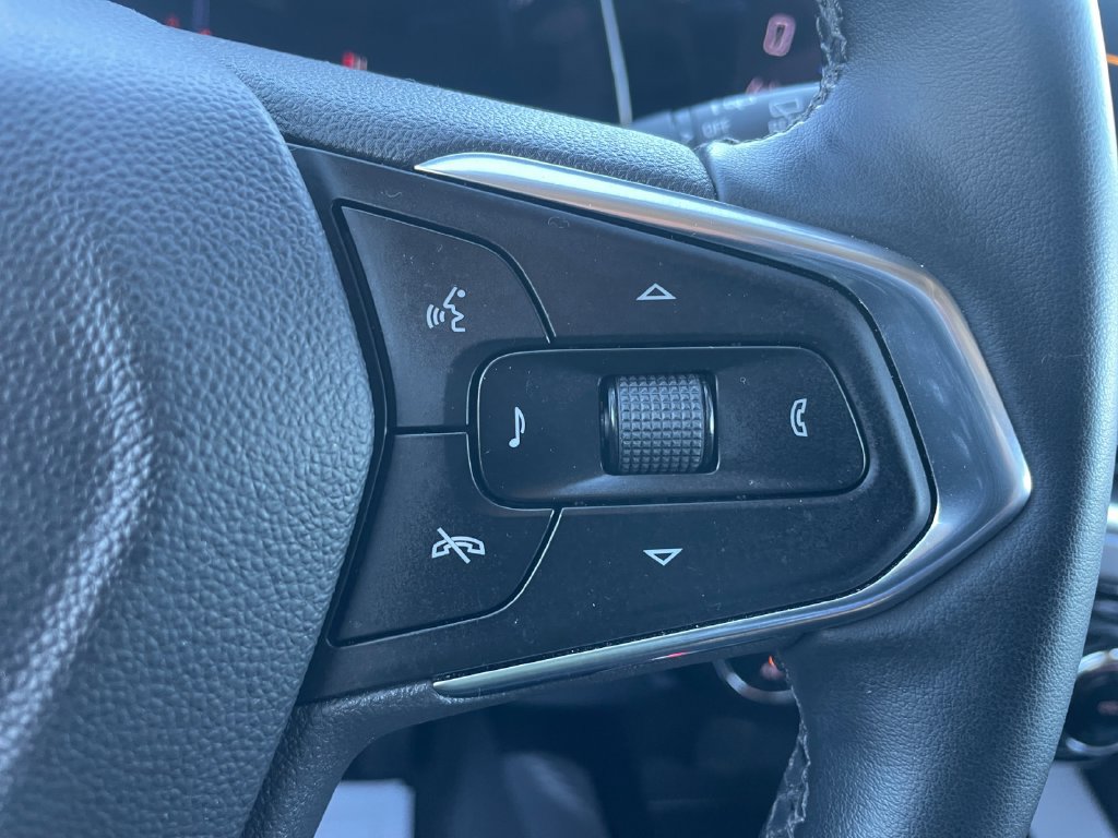Used 2024 Chevrolet Trax ACTIV FWD image 24