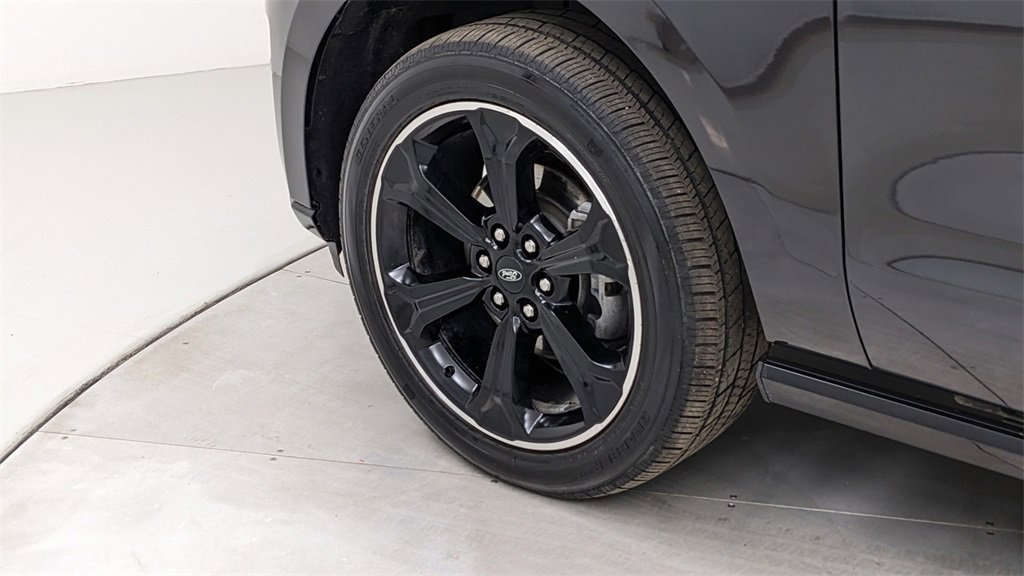 Certified 2022 Ford Expedition Max Limited image 5