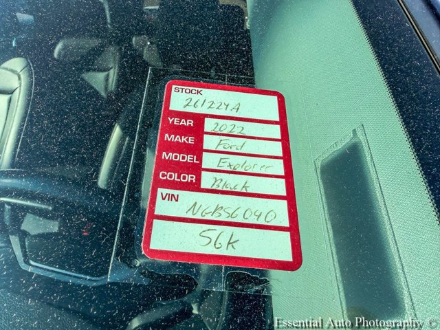 Certified 2022 Ford Explorer XLT w/ Equipment Group 202A AWD/4WD image 31
