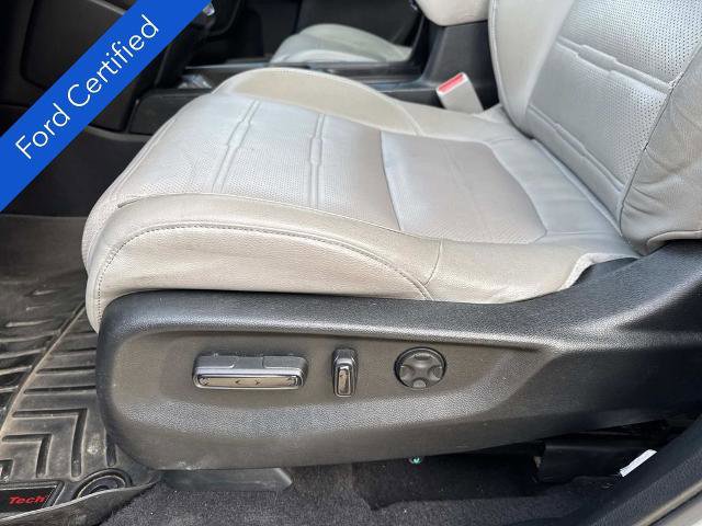 Used 2017 Honda CR-V Touring image 18